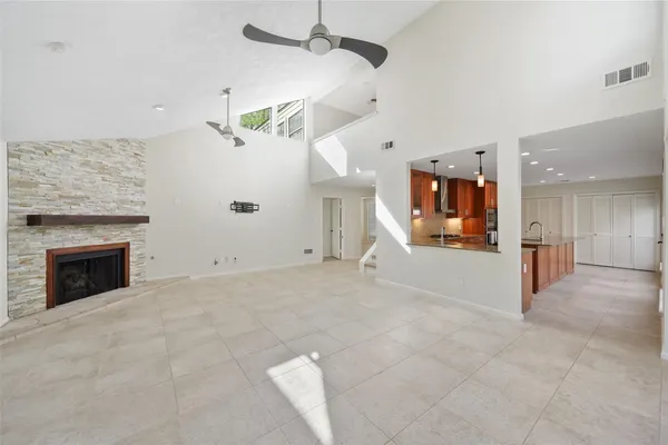 $4,500 | 5 Berrypick Lane, The Woodlands, TX 77380