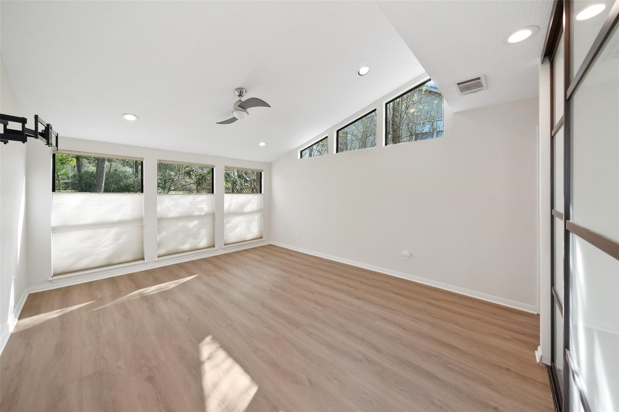 5 Berrypick Lane Spring, TX 77380 - Photo 8 of 20