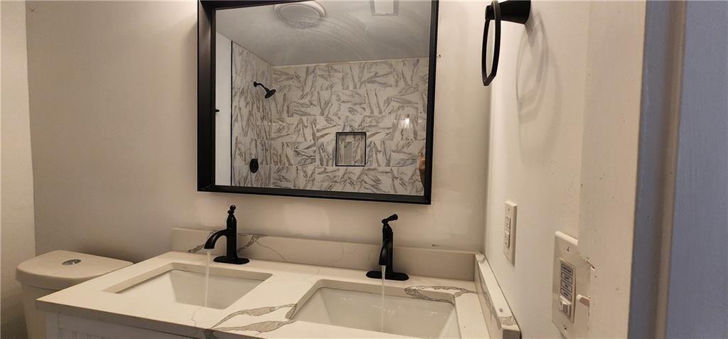 273 Wadley Street Northwest Atlanta, GA 30314 - Photo 7 of 17