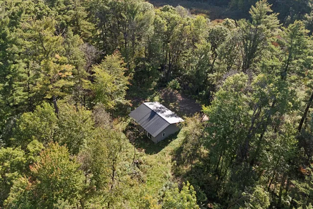 $185,000 | 1956 16th Avenue, Cameron, WI 54822