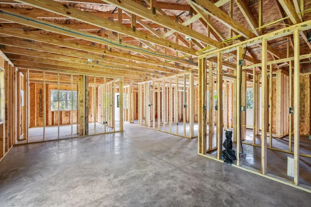 $185,000 | 1956 16th Avenue, Cameron, WI 54822