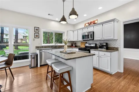 $585,000 | 2130 Adderbury Lane, Smyrna, GA 30082