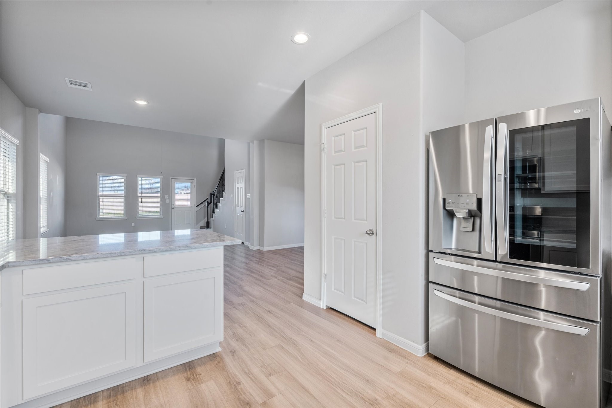 10610 Scrub Oak Drive Rosharon, TX 77583 - Photo 8 of 28