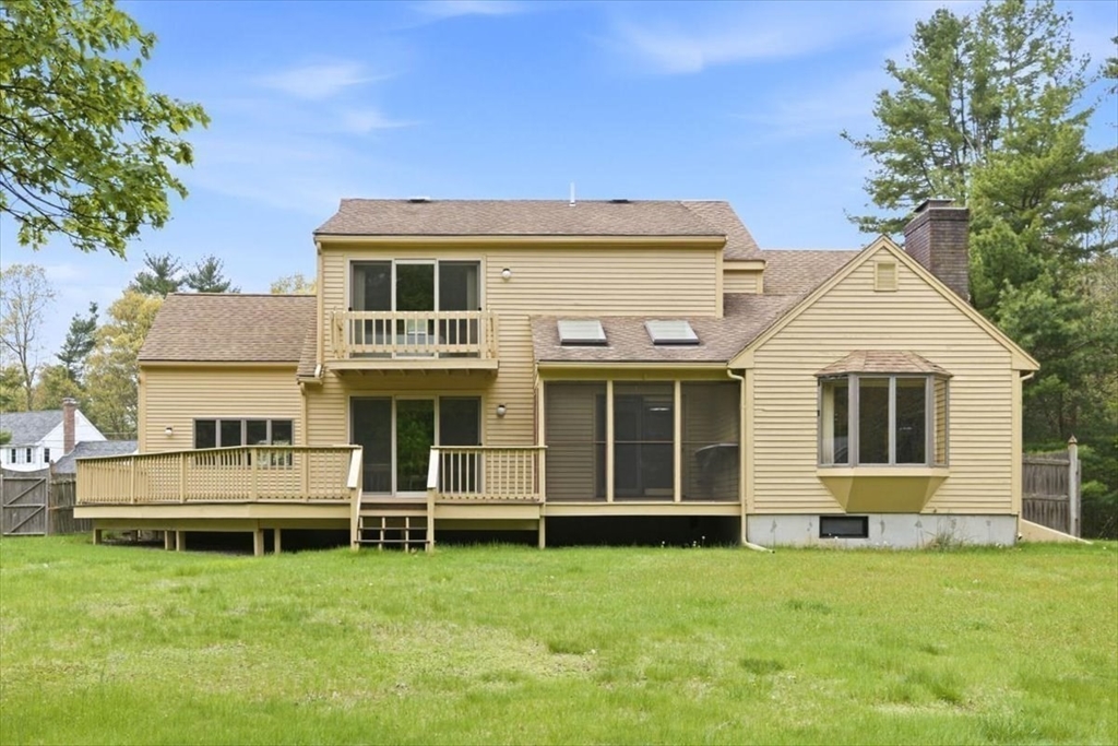 6 Hoover Road Norfolk, MA 02056 - Photo 4 of 42 Gallery Image 4
