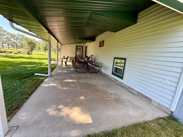 $299,500 | 954 Lilac Drive, Sauk Centre, MN 56378