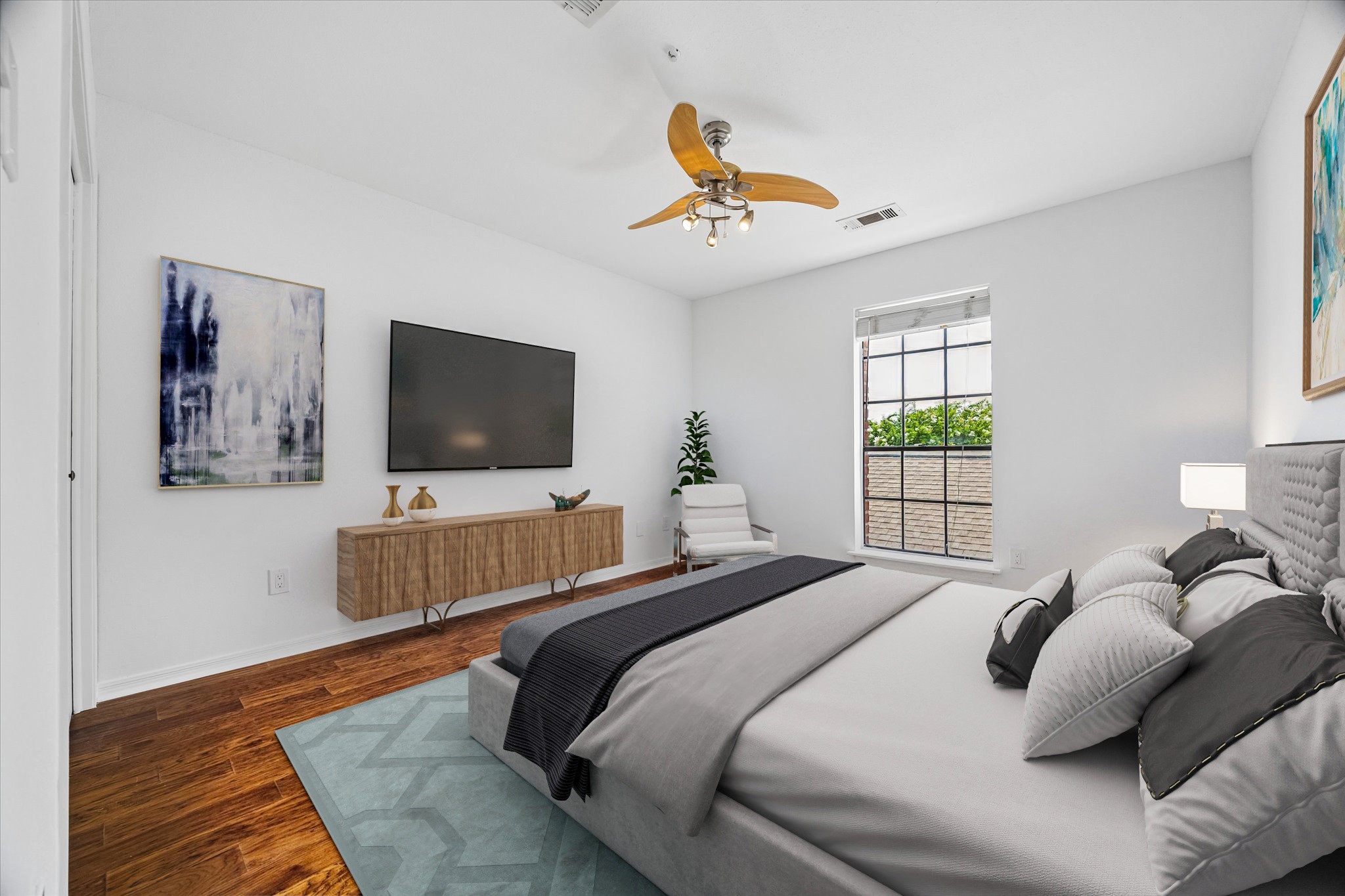752 Augusta Drive, Unit 752 Houston, TX 77057 - Photo 14 of 19 Guest bedroom (2nd) Virtually staged.