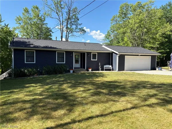 $679,000 | 2396 Plum Creek Drive, Roaming Shores, OH 44084
