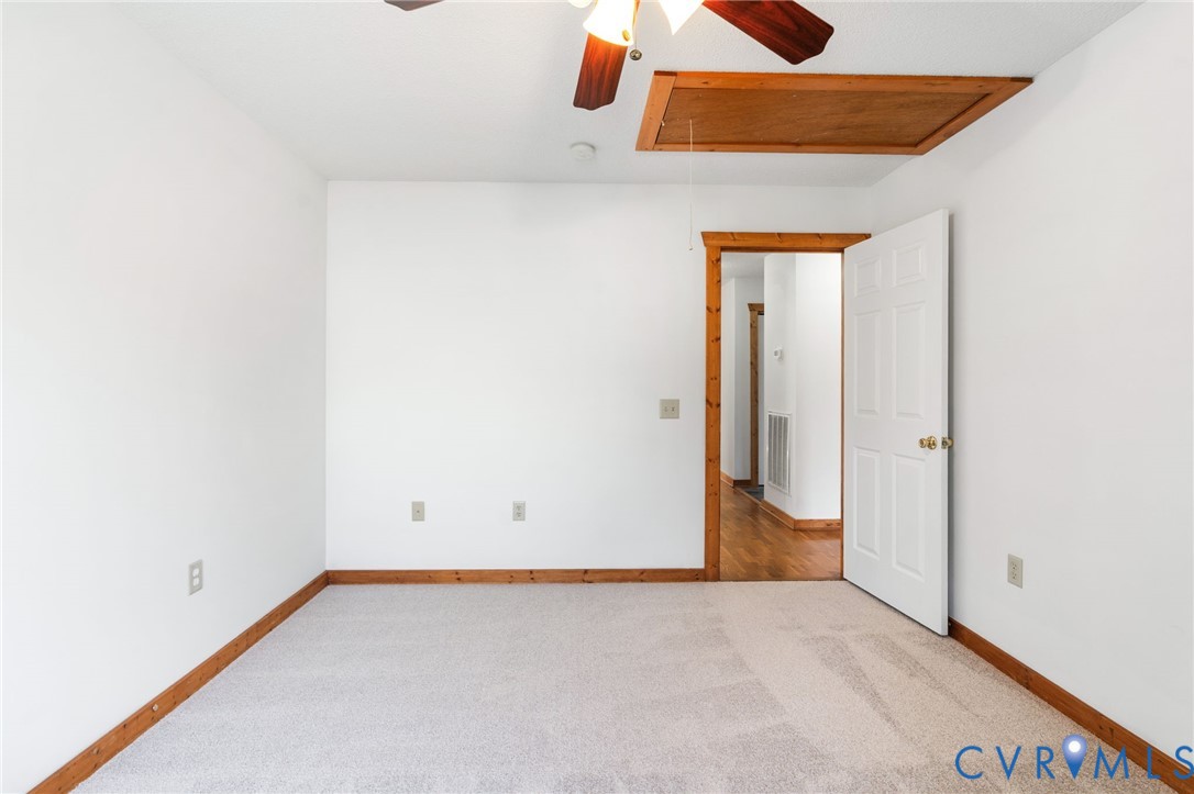 680 Horseshoe Road Jarratt, VA 23867 - Photo 25 of 39