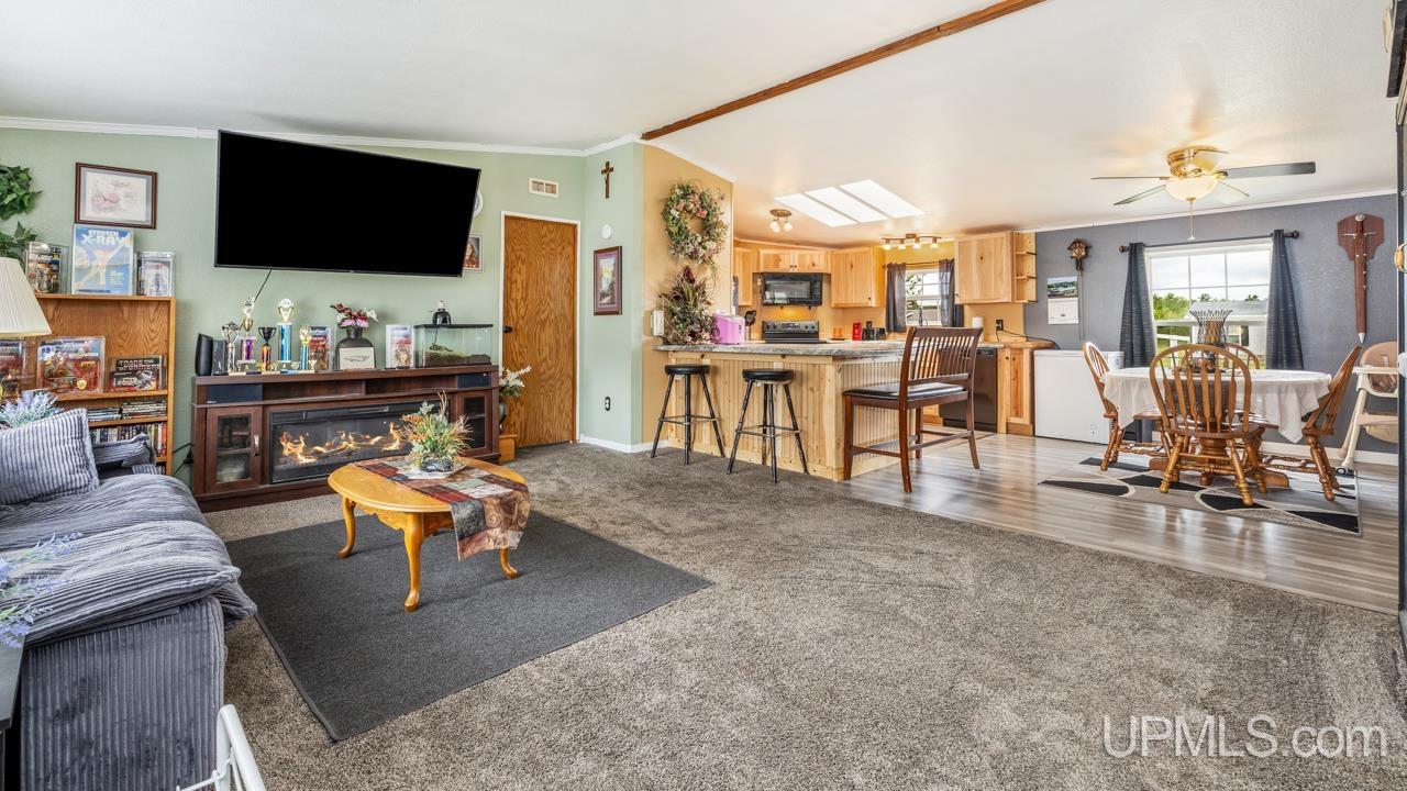 1620 Willow Creek Road, Unit 2 Escanaba, MI 49829 - Photo 10 of 26