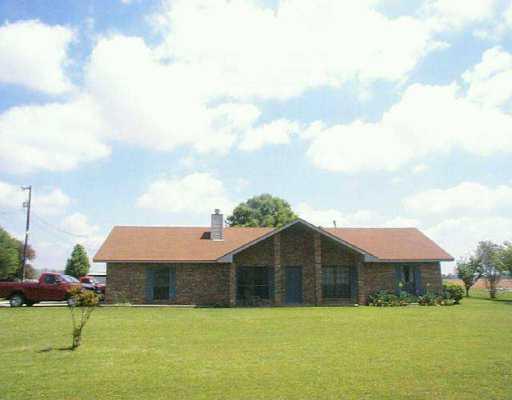 1133 Belgard Bend Road Boyce, LA 71409 - Photo 1 of 7 Gallery Image 1
