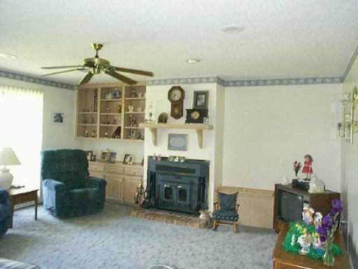1133 Belgard Bend Road Boyce, LA 71409 - Photo 3 of 7 Gallery Image 3