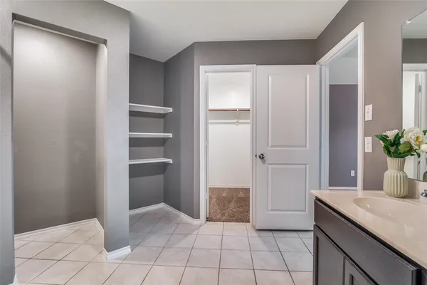 $290,000 | 877 Darst Drive, Fate, TX 75189