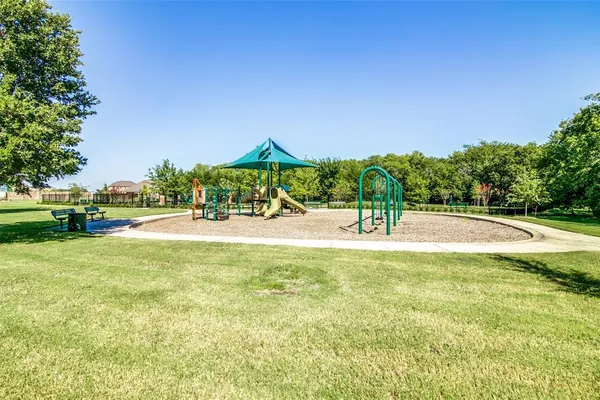 $290,000 | 877 Darst Drive, Fate, TX 75189