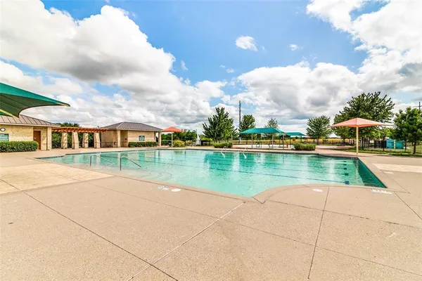 $290,000 | 877 Darst Drive, Fate, TX 75189