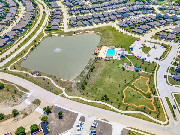 $290,000 | 877 Darst Drive, Fate, TX 75189