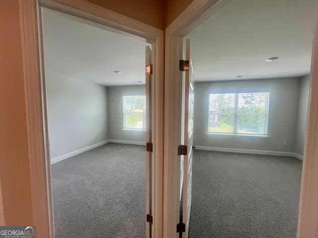 $421,900 | 213 Shoreline Way, Macon, GA 31220