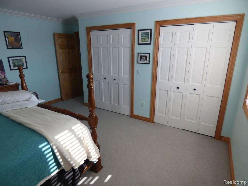 401 Palms Road Columbus, MI 48063 - Photo 41 of 59 P1010829.jpg