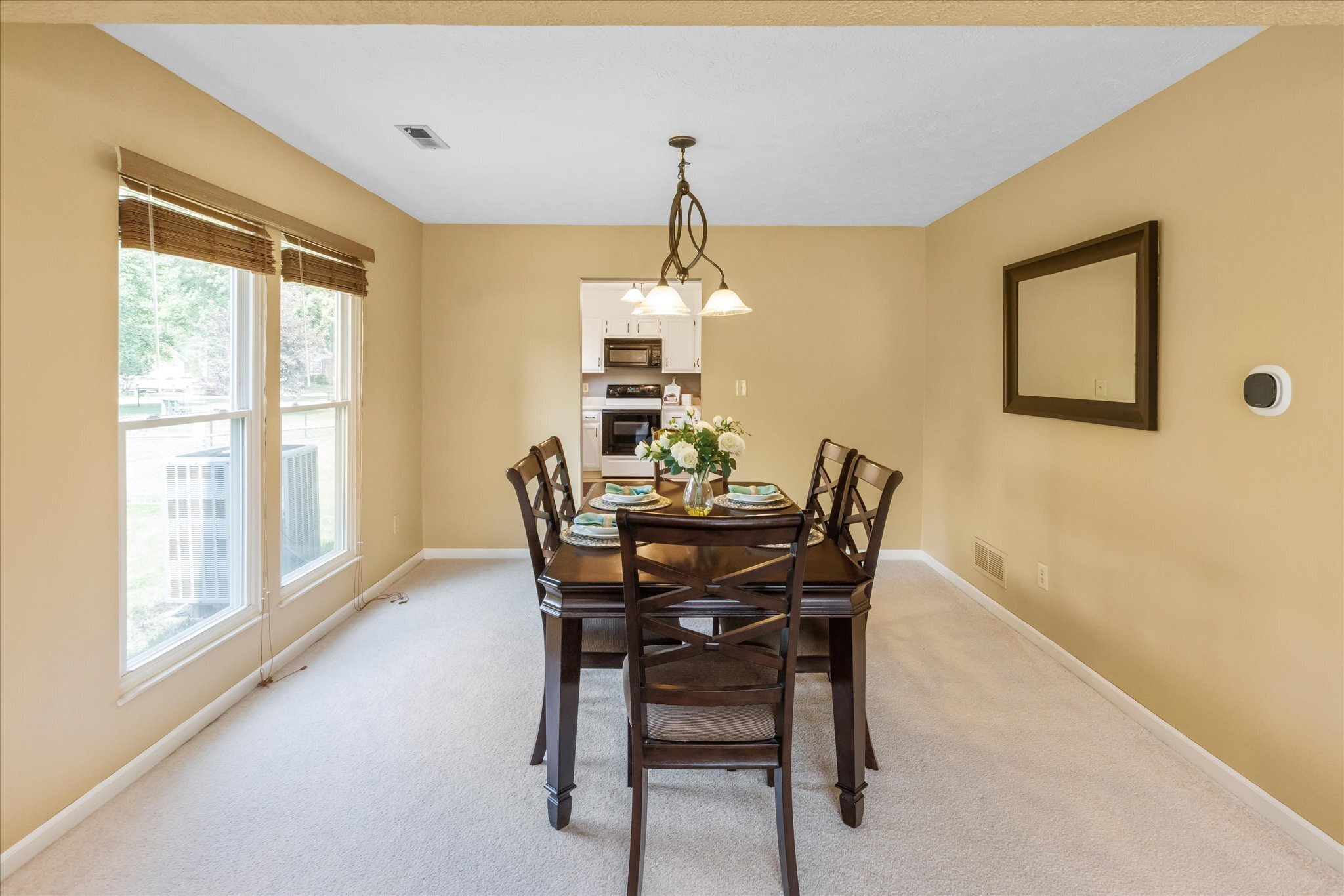 8450 Castle Ridge Lane Indianapolis, IN 46256 - Photo 11 of 38