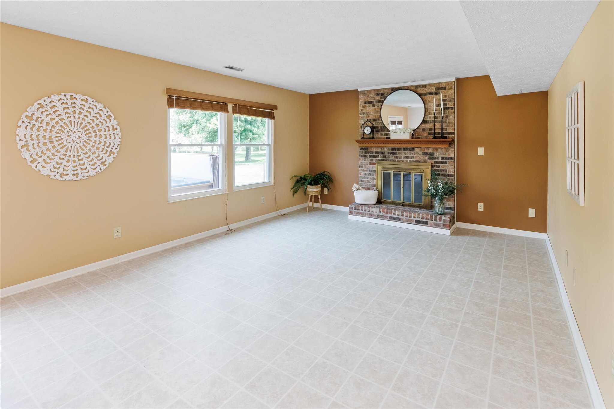 8450 Castle Ridge Lane Indianapolis, IN 46256 - Photo 17 of 38