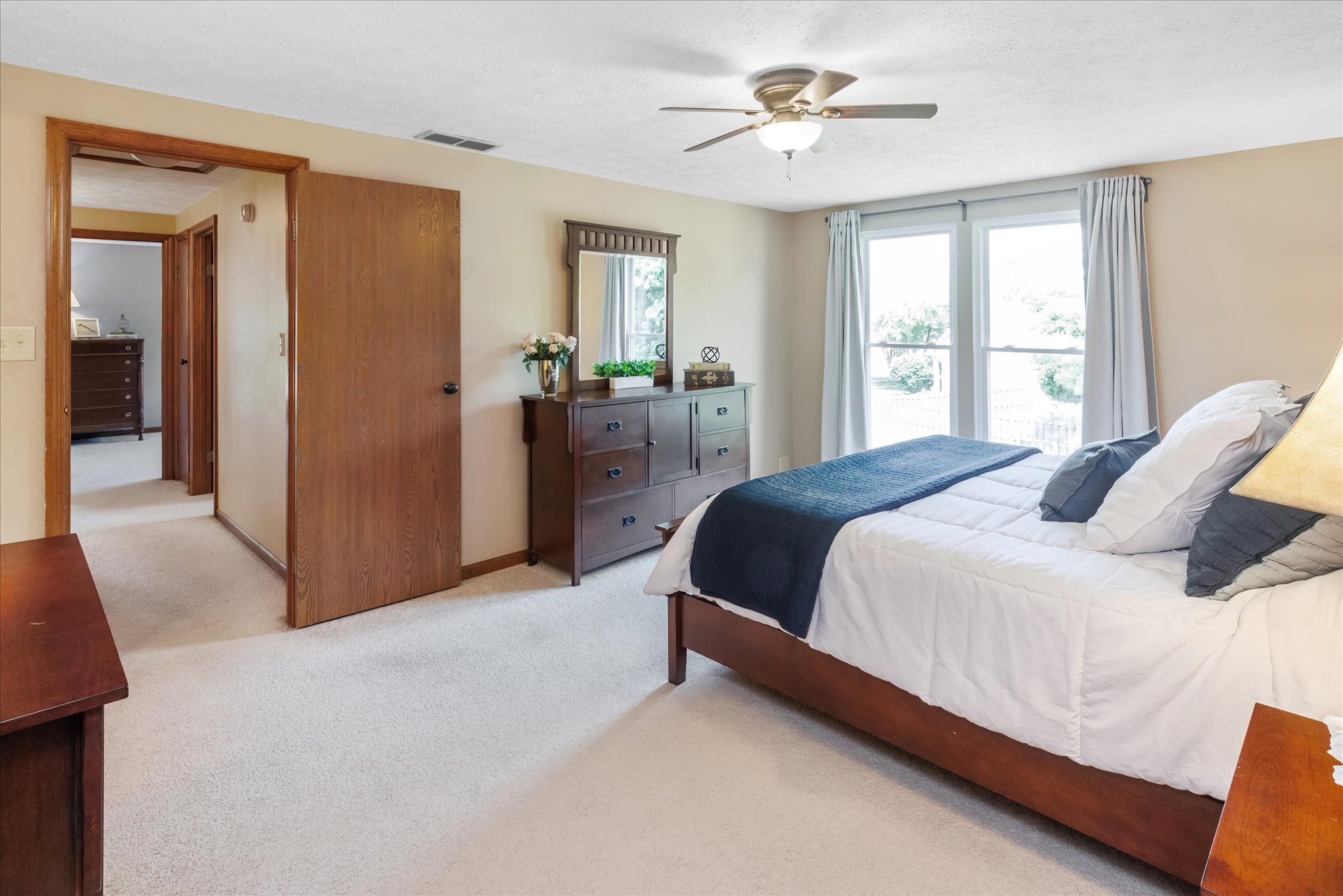 8450 Castle Ridge Lane Indianapolis, IN 46256 - Photo 23 of 38