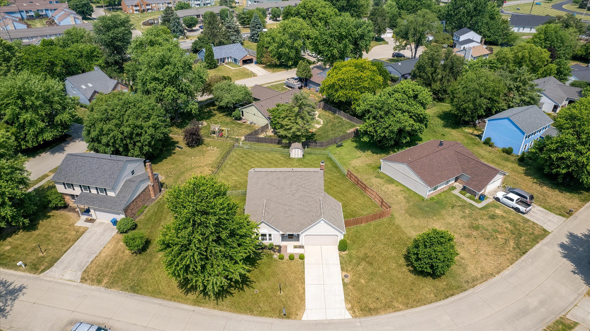 8450 Castle Ridge Lane Indianapolis, IN 46256 - Photo 34 of 38