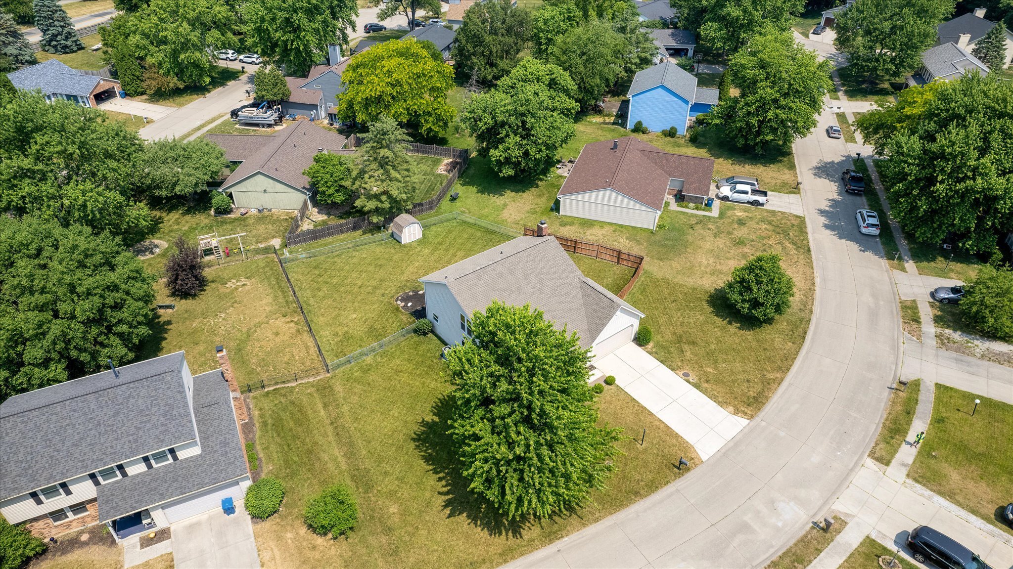 8450 Castle Ridge Lane Indianapolis, IN 46256 - Photo 36 of 38
