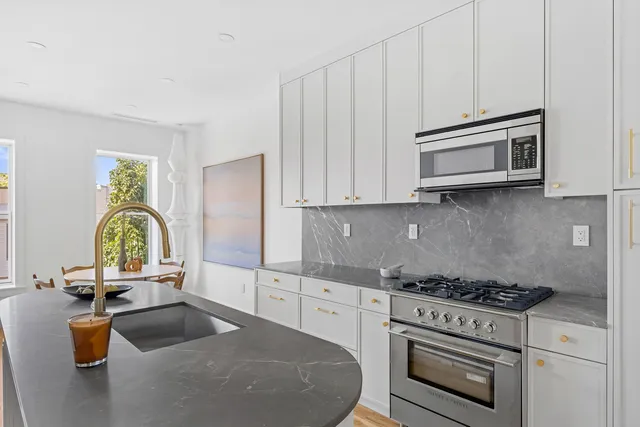 $1,075,000 | 1242 Hancock Street, Unit 3 | Bushwick
