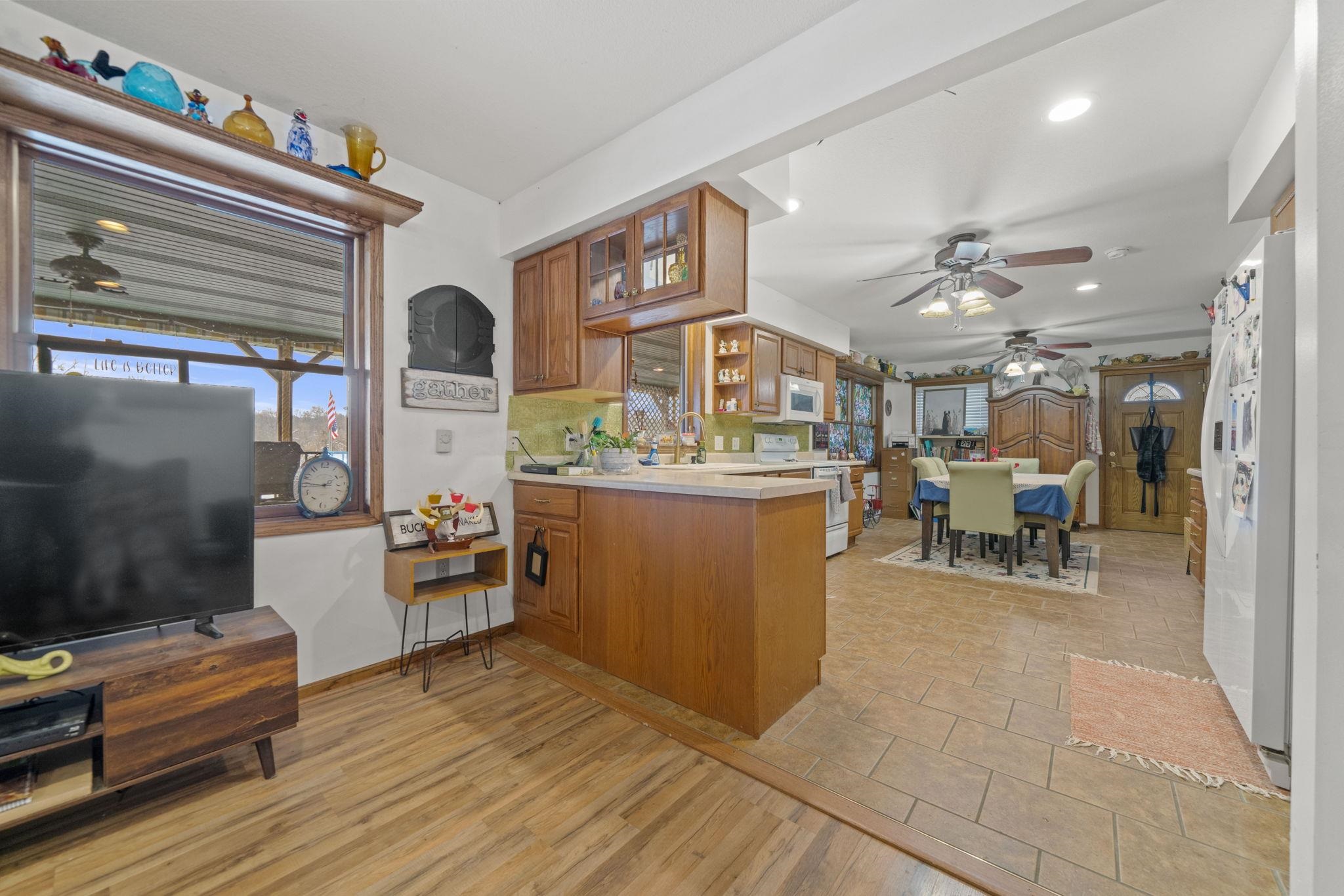 207 South 1st Street Oregon, IL 61061 - Photo 22 of 45