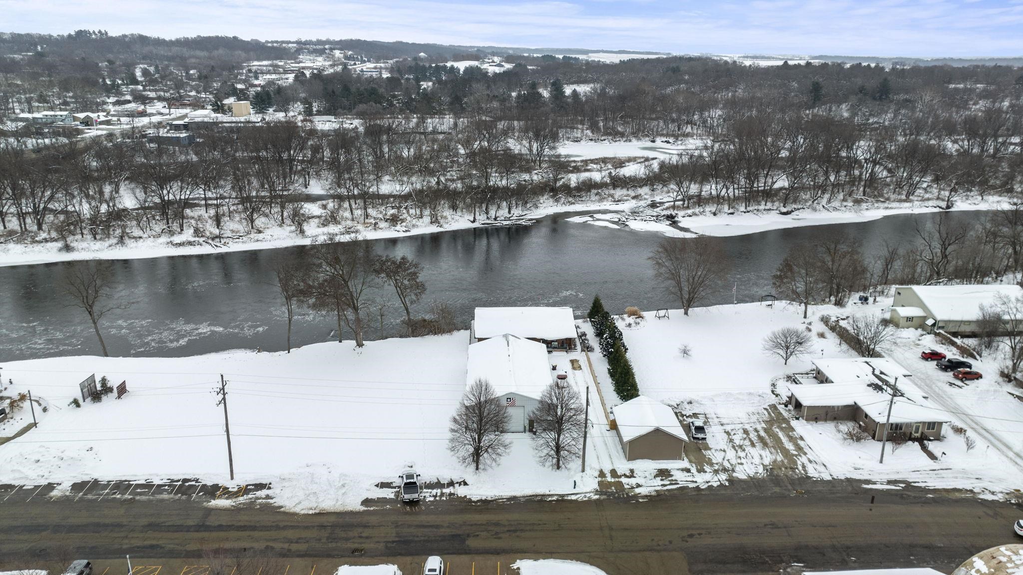 207 South 1st Street Oregon, IL 61061 - Photo 31 of 45