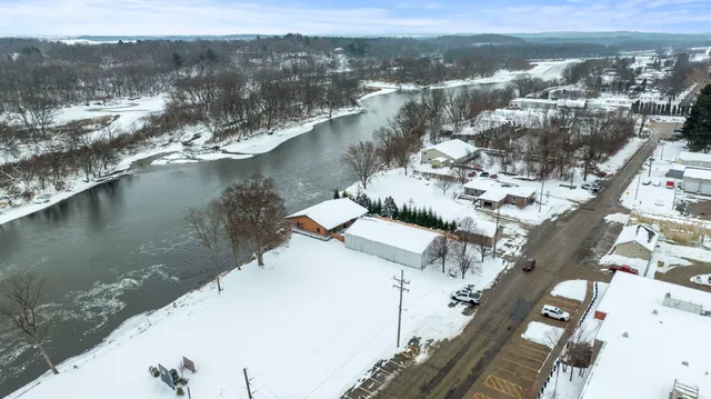 $325,000 | 207 South 1st Street, Oregon, IL 61061