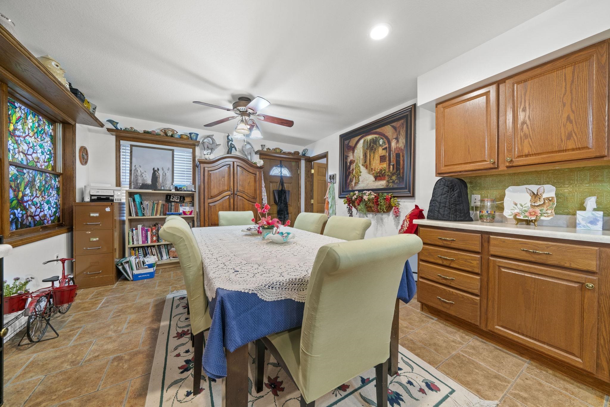 207 South 1st Street Oregon, IL 61061 - Photo 5 of 45