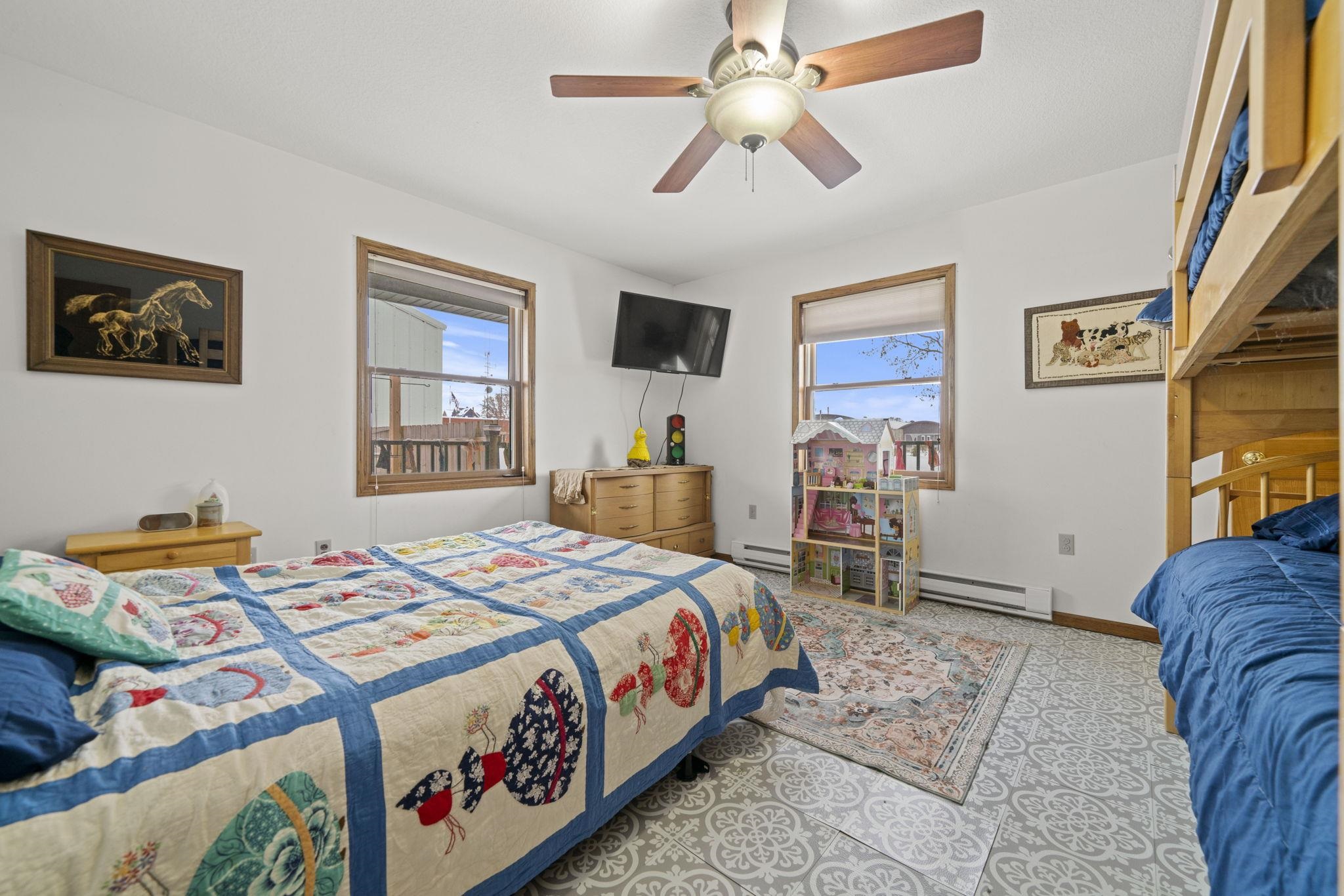 207 South 1st Street Oregon, IL 61061 - Photo 9 of 45