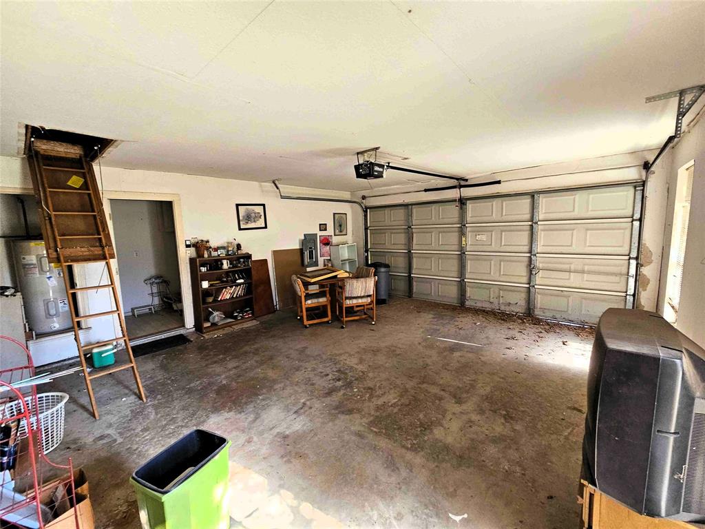 503 Pin Oak Drive Terrell, TX 75161 - Photo 18 of 23 a view of a livingroom with furniture and staircase
