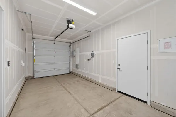 $400,000 | 787 Laina Avenue, Madera, CA 93636