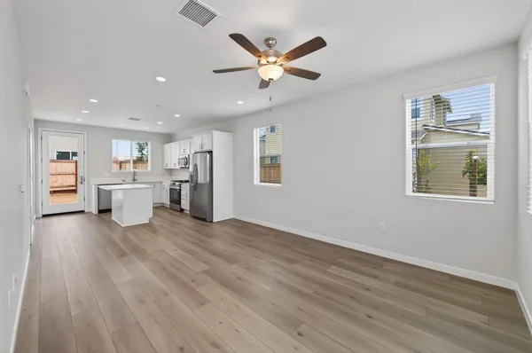 $400,000 | 787 Laina Avenue, Madera, CA 93636