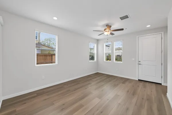 $400,000 | 787 Laina Avenue, Madera, CA 93636