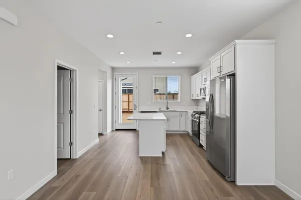 $400,000 | 787 Laina Avenue, Madera, CA 93636