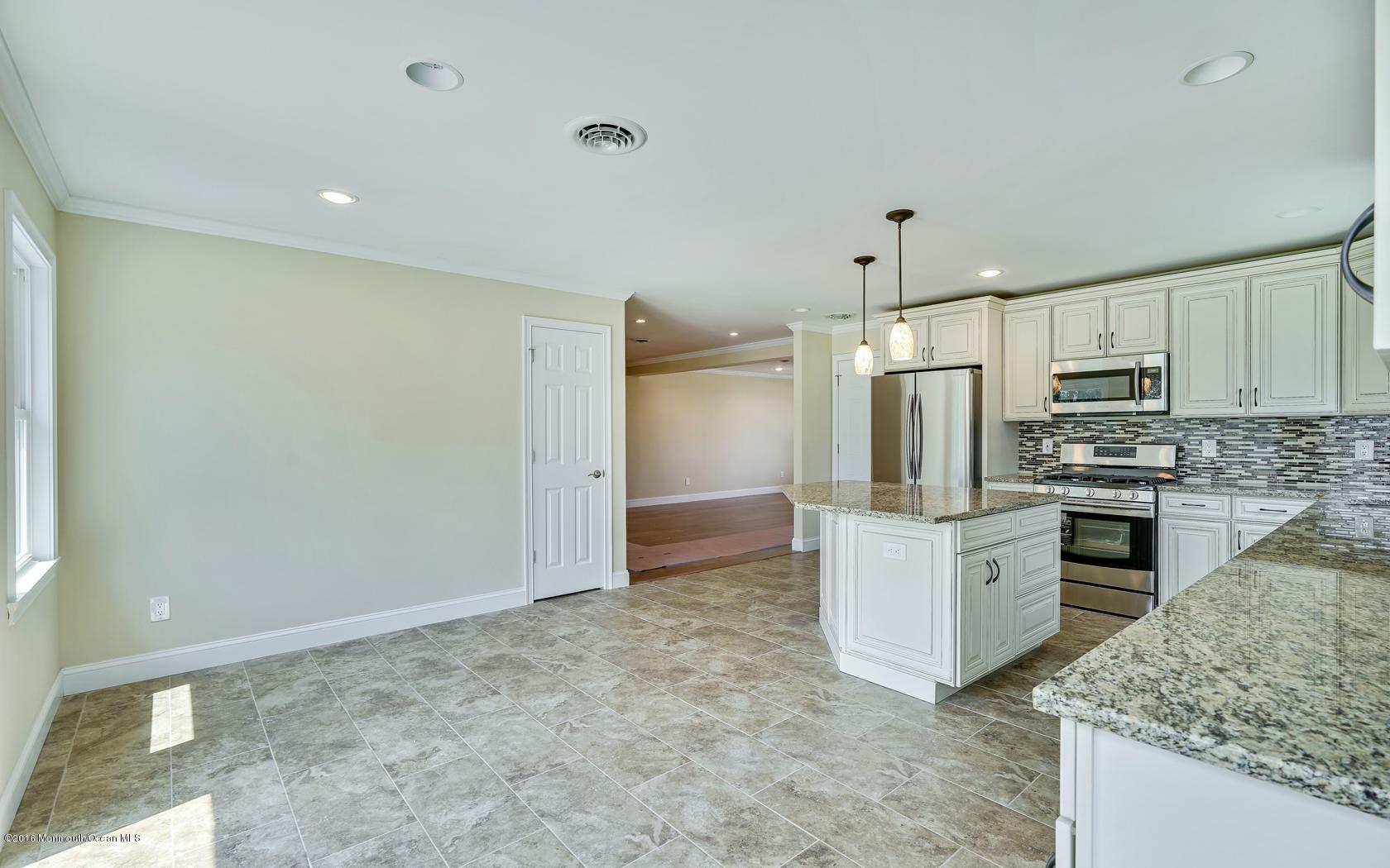 7 Coventry Road Toms River, NJ 08757 - Photo 21 of 34