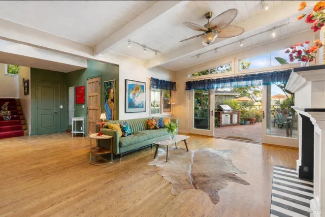 $4,150,000 | 223 Evergreen Drive, Kentfield, CA 94904