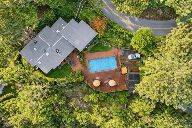 $4,150,000 | 223 Evergreen Drive, Kentfield, CA 94904