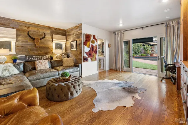 $4,150,000 | 223 Evergreen Drive, Kentfield, CA 94904