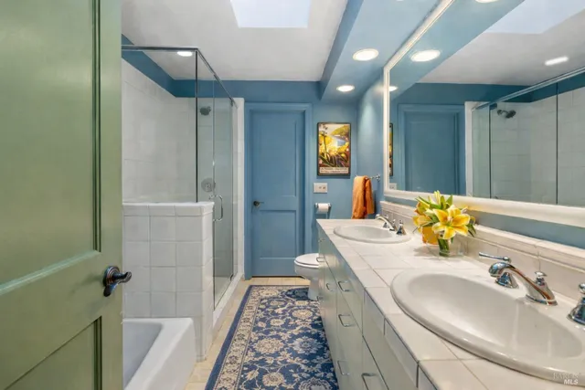 $4,150,000 | 223 Evergreen Drive, Kentfield, CA 94904