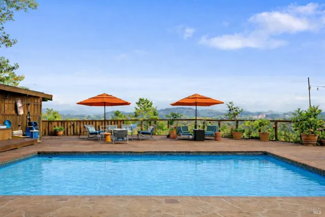 $4,150,000 | 223 Evergreen Drive, Kentfield, CA 94904