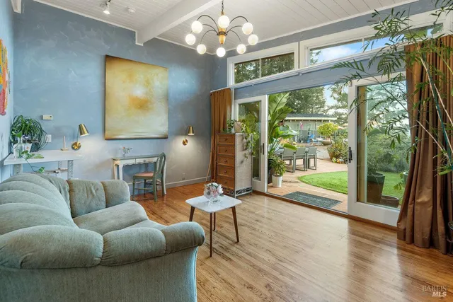 $4,150,000 | 223 Evergreen Drive, Kentfield, CA 94904