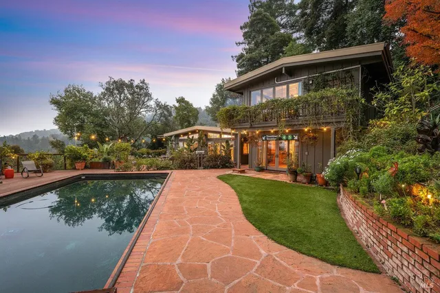 $4,150,000 | 223 Evergreen Drive, Kentfield, CA 94904