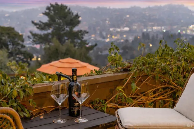 $4,150,000 | 223 Evergreen Drive, Kentfield, CA 94904