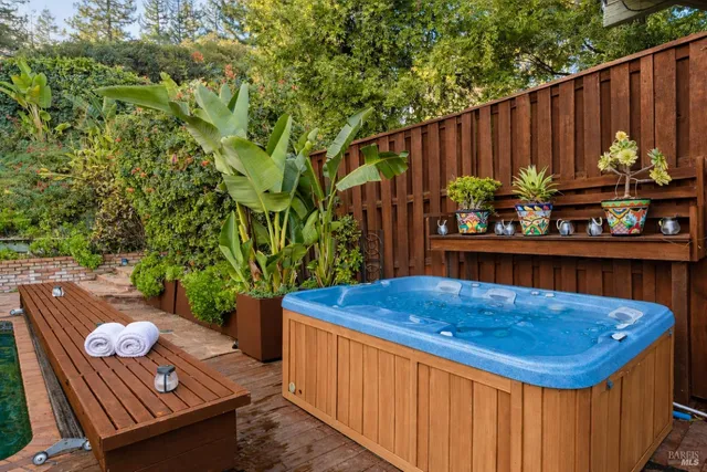 $4,150,000 | 223 Evergreen Drive, Kentfield, CA 94904