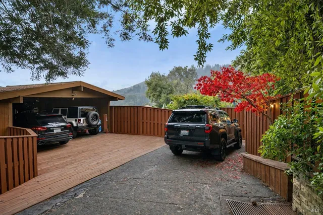 $4,150,000 | 223 Evergreen Drive, Kentfield, CA 94904