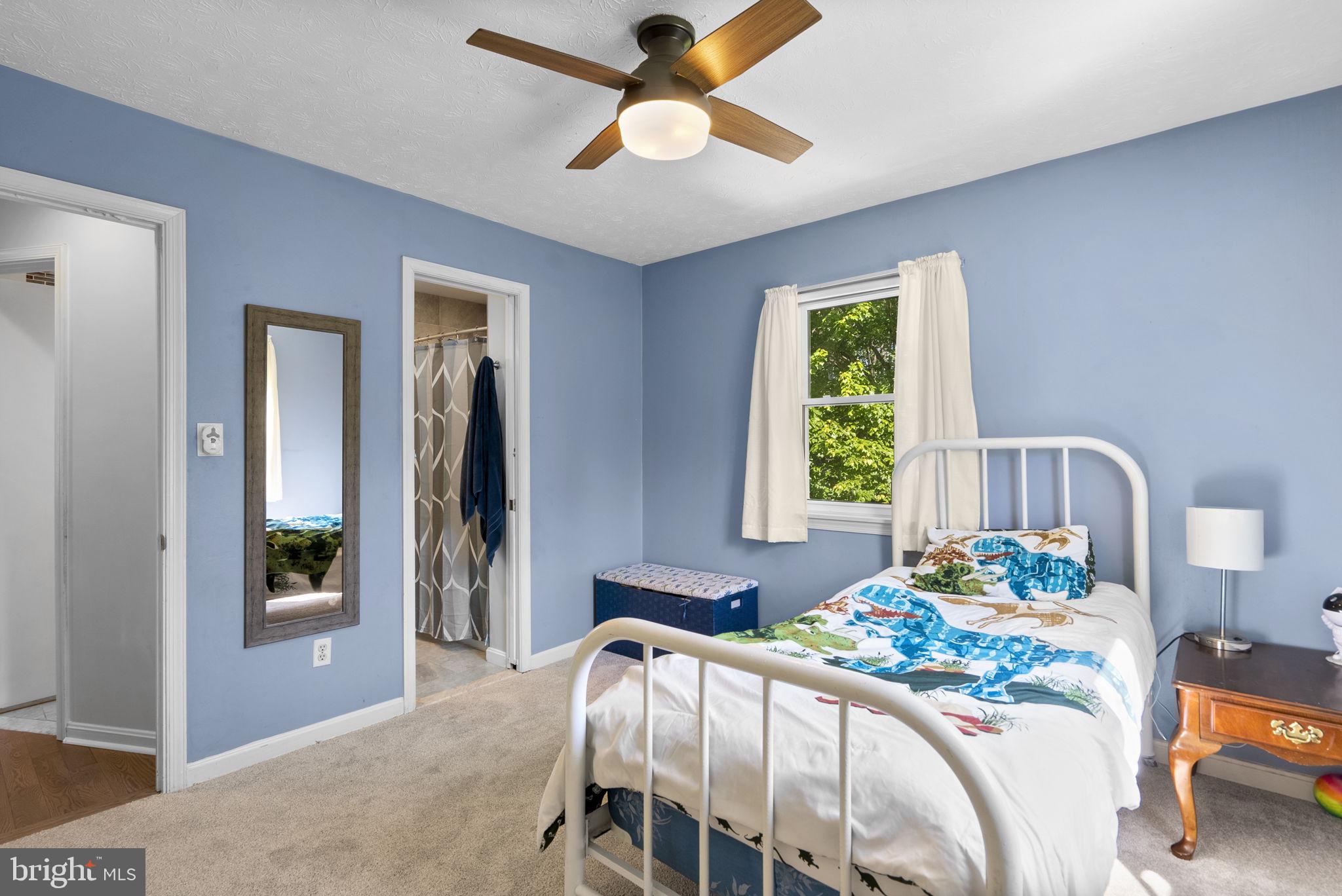7301 Chrome Mine Road Gaithersburg, MD 20882 - Photo 24 of 45