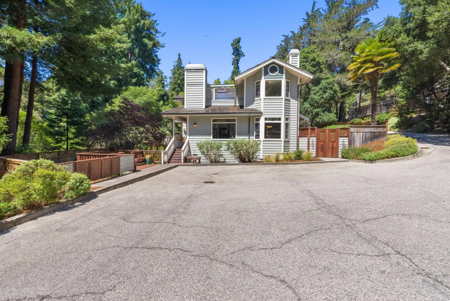 810 Trout Gulch Road Aptos, CA 95003 - Photo 9 of 93 Gallery Image 9